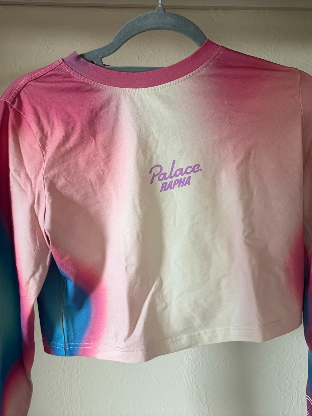 PALACE X RAPHA COLLAB Ombre Cropped Long Sleeve Tee - Pink, Cream, Blue (RARE!)